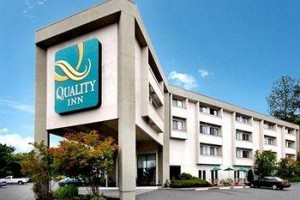 Quality Inn Renton Image