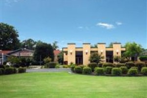 Quality Inn South Valdosta Image