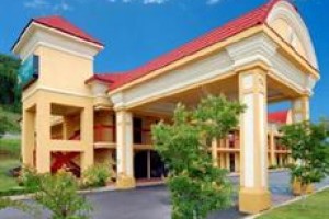 Quality Inn Dalton Image