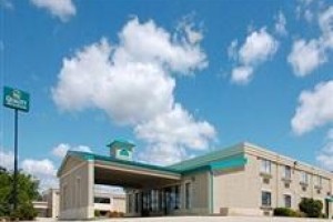 Quality Inn & Suites Bloomington (Illinois) Image