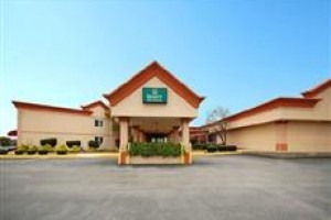 Quality Inn & Suites Chambersburg Image