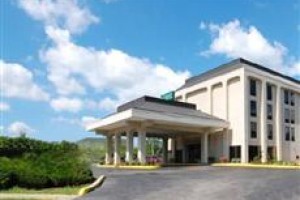 Quality Inn & Suites Elk Grove Village voted 5th best hotel in Elk Grove Village