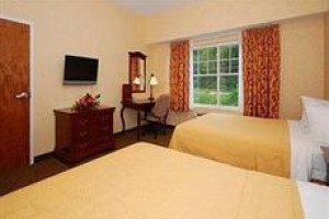 Quality Inn & Suites Maine Evergreen Hotel voted 2nd best hotel in Augusta 