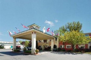 Quality Inn & Suites Lexington Image