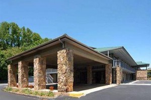 Quality Inn & Suites Mount Chalet Clayton (Georgia) voted  best hotel in Clayton 