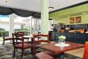 Quality Inn & Suites on the Beach Corpus Christi Image