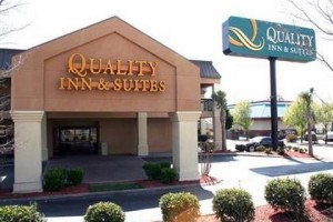 Quality Inn & Suites Six Flags Austell voted 5th best hotel in Austell