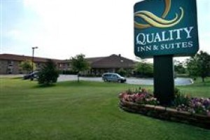 Quality Inn & Suites Sun Prairie Image