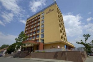 Qubus Hotel Zlotoryja Image