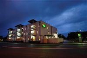 Quest Singleton voted 3rd best hotel in Singleton