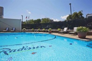 Radisson Hotel New Rochelle Image