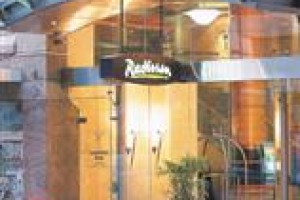 Radisson Hotel And Suites Sydney Image