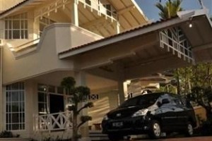 Raffles Villa Image