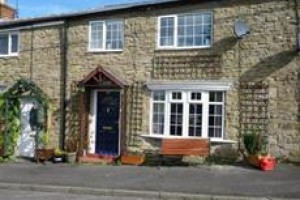 Rainbow Cottage Image