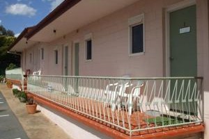 Rainbow Motel Queanbeyan Image
