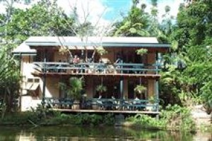 Raintree Lodge Suva Image