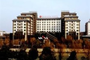 Ramada Casa Hotel Image