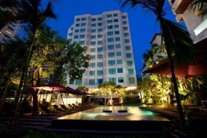 Ramada Hotel & Suites Bangkok Image