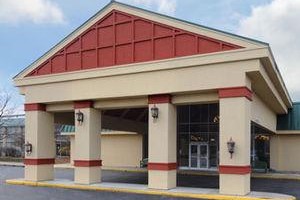 Ramada Stevens Point Image