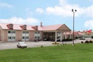 Ramada Inn Bowling Green Image