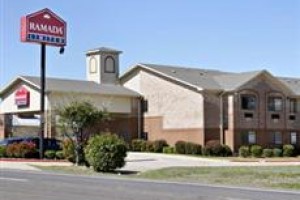 Ramada Limited Hotel Cedar Hill Image