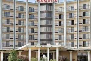 Ramada Philadelphia Airport voted  best hotel in Essington