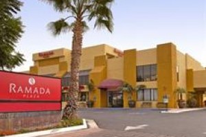 Ramada Plaza Hotel Anaheim Area Image