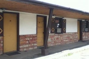 Ranch House Motel Image