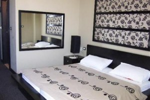 Rapo's Resort Hotel voted 2nd best hotel in Vlore
