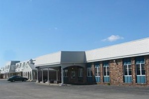 Red Carpet Inn Piqua Image