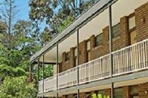 Red Cedars Motel Canberra Image