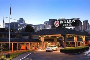 Red Lion Hotel Bellevue Image