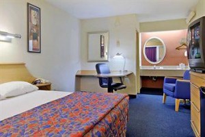 Red Roof Inn Washington, DC - BWI Airport Image