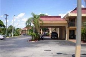 Red Roof Inn Fort Myers Image