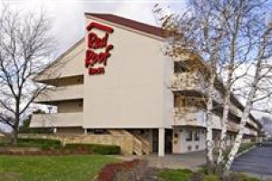 Red Roof Inn Syracuse Image