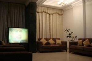 Red Tower Furnished Apartments Abu Halifa Image