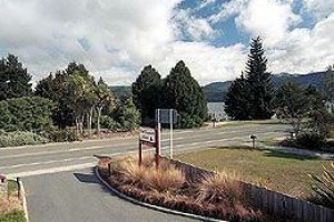 Red Tussock Motel Image