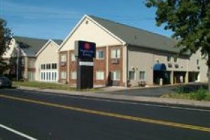 Regency Inn and Suites West Springfield Image