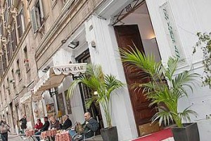 Forus Inn Image