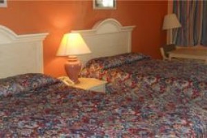 Relax Inn Thomasville Image