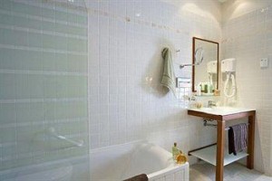 Residence Hoteliere Charles Sander Image