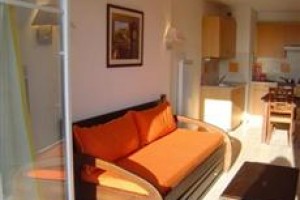 Residence les Allees du Green voted 2nd best hotel in Levernois