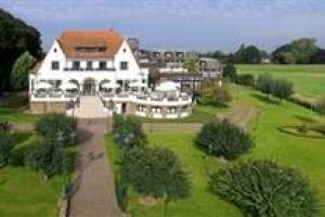 Ringhotel Rheinhotel Vier Jahreszeiten voted  best hotel in Meerbusch