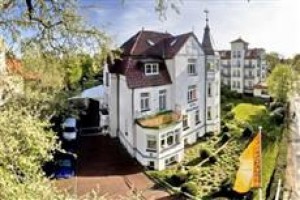 Ringhotel Strandblick voted 3rd best hotel in Kuhlungsborn