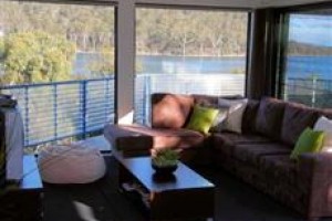 Ripples Hotel Murdunna Image