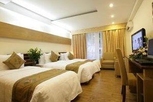 Rising Dragon II Hotel Image