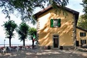 Ristorante Hotel Falchetto Brunate Image
