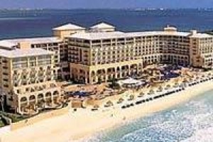 Ritz-Carlton Cancun voted 4th best hotel in Cancun