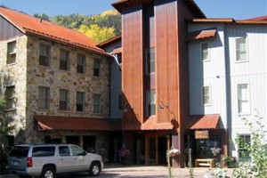 The River Club Condos Image