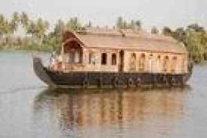 River Queen Houseboats Image